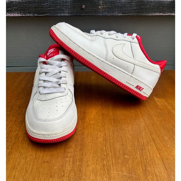 Nike Air Force 1 Low GS White Red Youth Size 3Y Sneakers - Picture 6 of 9
